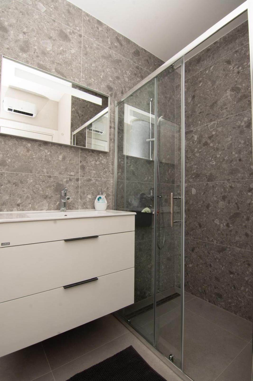 Studio Apartman Apollonia Sinj Luaran gambar