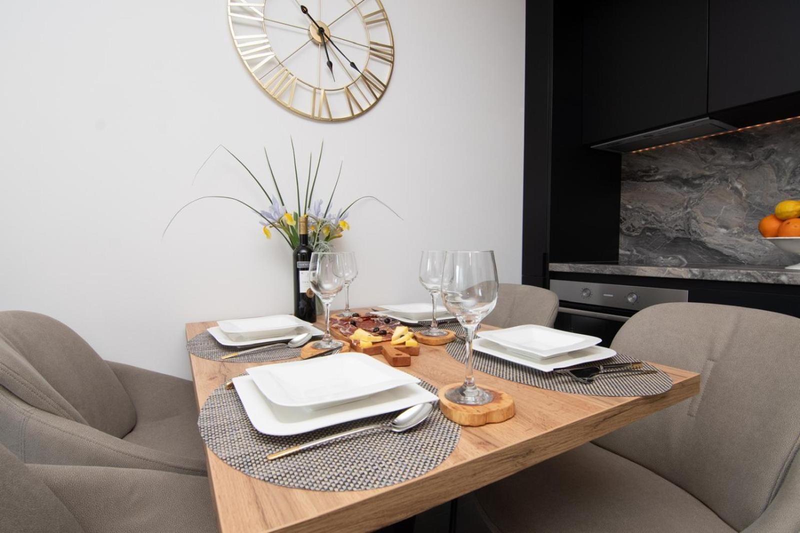 Studio Apartman Apollonia Sinj Luaran gambar